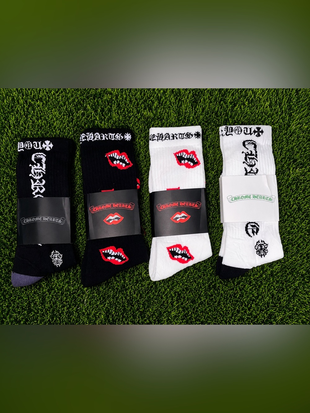 Chrome heart socks